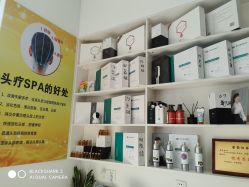 -黑奥秘脱发白发中心