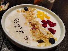 米釀鲜果酸奶-丝路金桃·新疆菜(徐汇店)