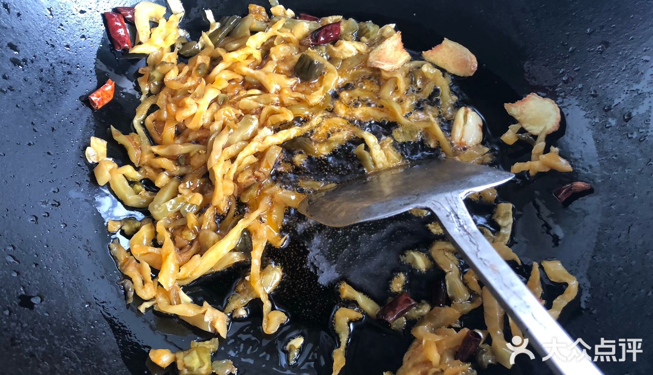 日常简单快手菜——超下饭毛豆米！