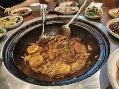 -万里闯关东铁锅炖菜馆(高新旗舰店)