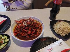 -红盔侠小龙虾(海宁银泰店)