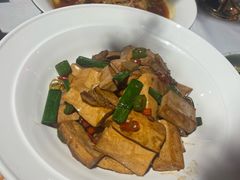 -小河盐帮·私家菜·烤鸭(三元桥·霄云路店)