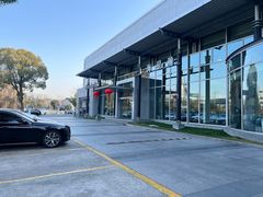 -上海星瀚奔驰4S店(红柳路店)