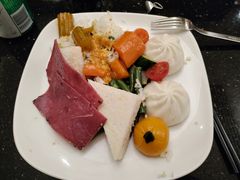 -上海西藏大厦万怡自助餐厅(徐汇店)