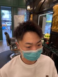 -海文先生国潮烫染男士理发馆