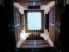 -阿里·本·优素福神学院