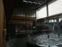 -嘉佑温泉水世界