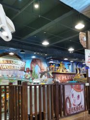 -卡通尼乐园(五彩世界店)