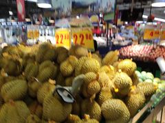 -家乐福(川沙店)