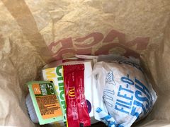 -麦当劳(水坑尾街店)