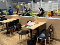 大堂-麦当劳(南京南站站外店)
