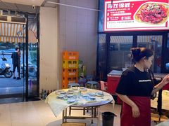 -527烧烤·龙虾·精酿酒(小石城美乐城店)