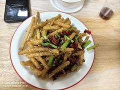 -郑记•不夜城烧烤•龙虾•虾蟹(黄鹤楼店)