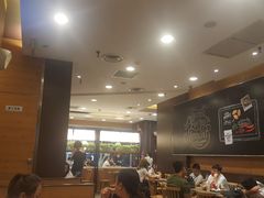 大堂-肯德基(天津奥城店)