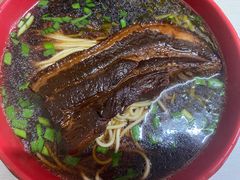 -小龙大肉面馆