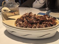 -八府香鸭·啫啫煲(华山路店)