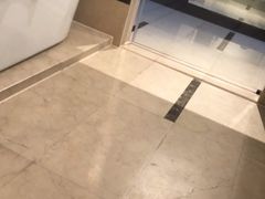 -青岛海尔洲际酒店