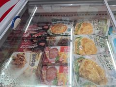 -世纪联华超市(三墩店)