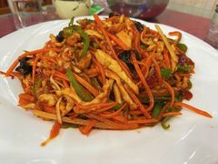 鱼香鸡丝-众乐大盘菜