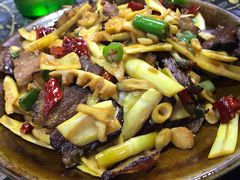 -苗湘食府(十年店)