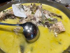 青椒紫苏鱼头-佬湘楼(越秀城市广场店)