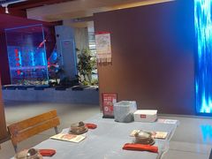 -肥肥虾庄·金牌油焖大虾(杨园滨江时代walk店)