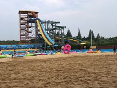 -热带风暴水上乐园