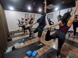 -兴亚瑜伽20年老馆