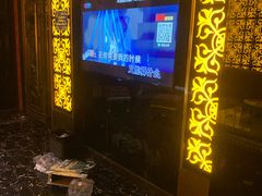 -音皇乐友汇量贩式KTV