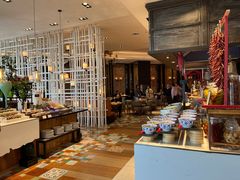 -松咖啡自助餐厅·松北香格里拉