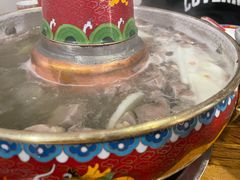 -毛辣果·贵州红酸汤牛肉火锅(西单店)