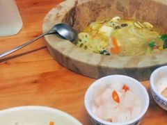 -云南野生菌石锅鱼石锅鸡(大金塔店)