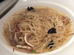 -吴越荣记苏州菜·松鼠桂鱼100%活鱼现做(斜塘老街店)