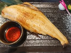 -铭牛烧肉·和牛海鲜自助(高新月牙湖店)