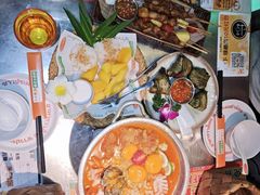 街头豪横Mama面-小小集渔·泰式大排档(太古里香槟店)