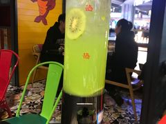 这个太坑了，我以为是鲜榨果汁呢-多嘴肉蟹煲(百盛广场店)