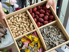 -靓海海鲜火锅(水上湖边观景店)