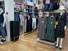 -优衣库(上海虹口龙之梦店)