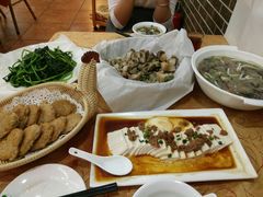 -水乡人家私房菜(逢简店)