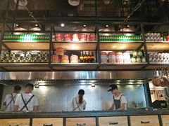 -I HOLIC艾豪丽披萨(KKone店)