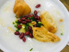 荔湾艇仔粥-赏点粤式点心(广州塔店)