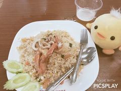 -拉威海鲜市场