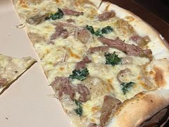 -JINNS锦时 steak&pizza(浸信会礼拜堂旧址店)