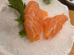 三文鱼刺身-天手古舞居酒屋(889广场店)