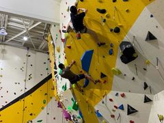 -问山MountQuest攀岩馆