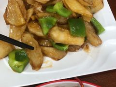 -东北风味思缘食府(对湖路店)