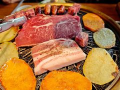 -韩景台烤肉(八大处店)