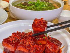 -嫩芽 ·地道重庆菜(十八梯露台夜景店)