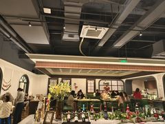 -静香HOUSE·全时段融合餐厅(七星欢乐颂店)