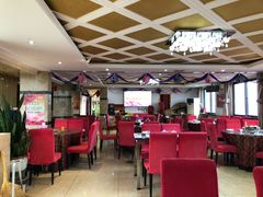 大堂-张记美食城